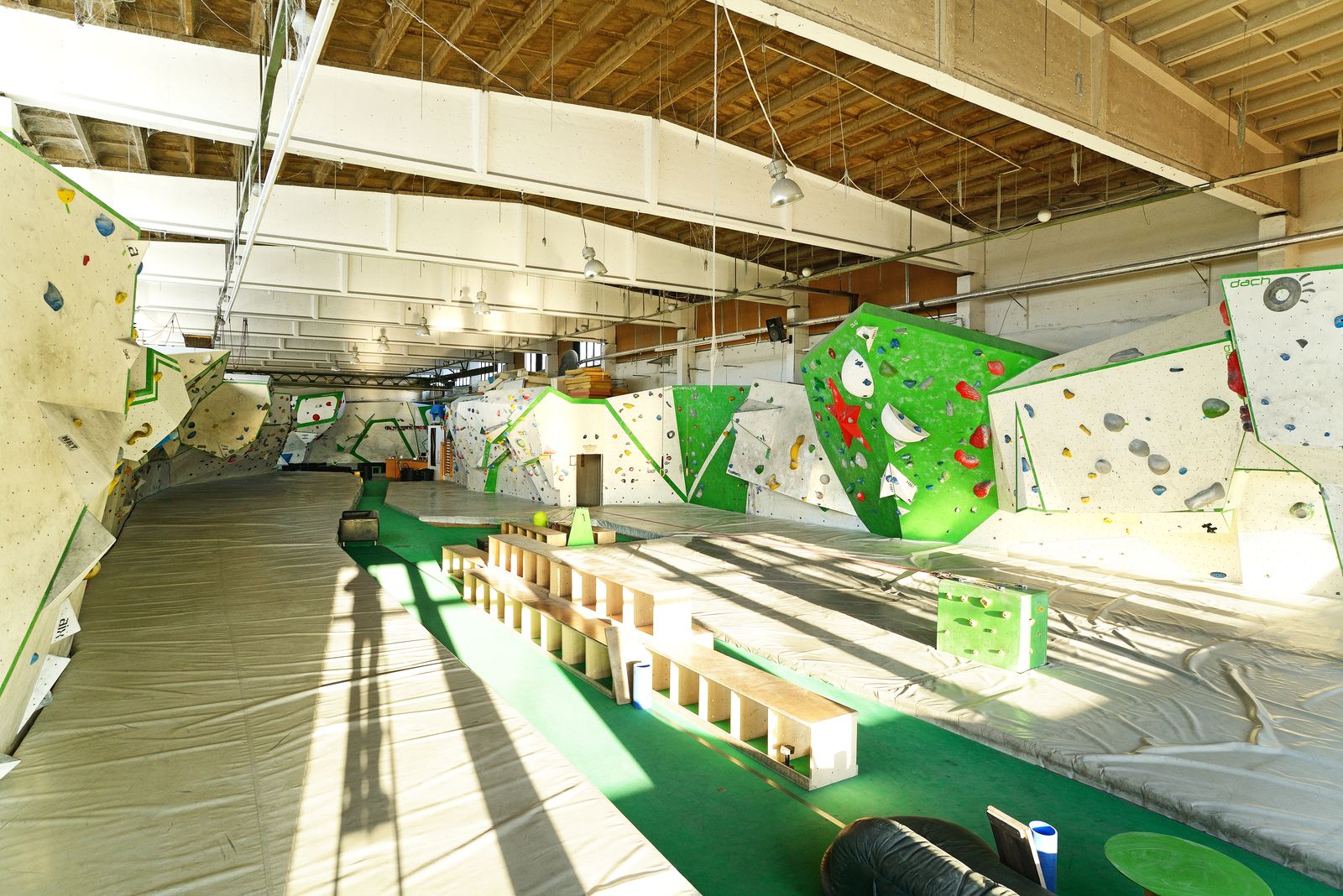 Ostbloc – Foto 1